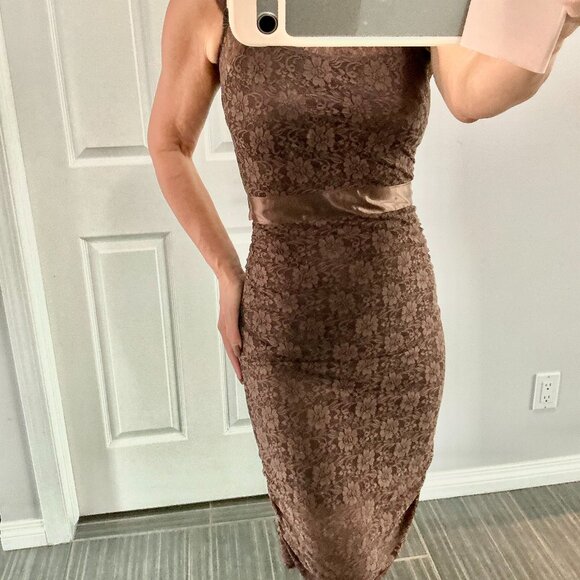 Cocktail Brown (worn once) lace, bodycon, open keyhole back dress size xs - Picture 12 of 12